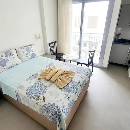 Ressa Apart 말마리스